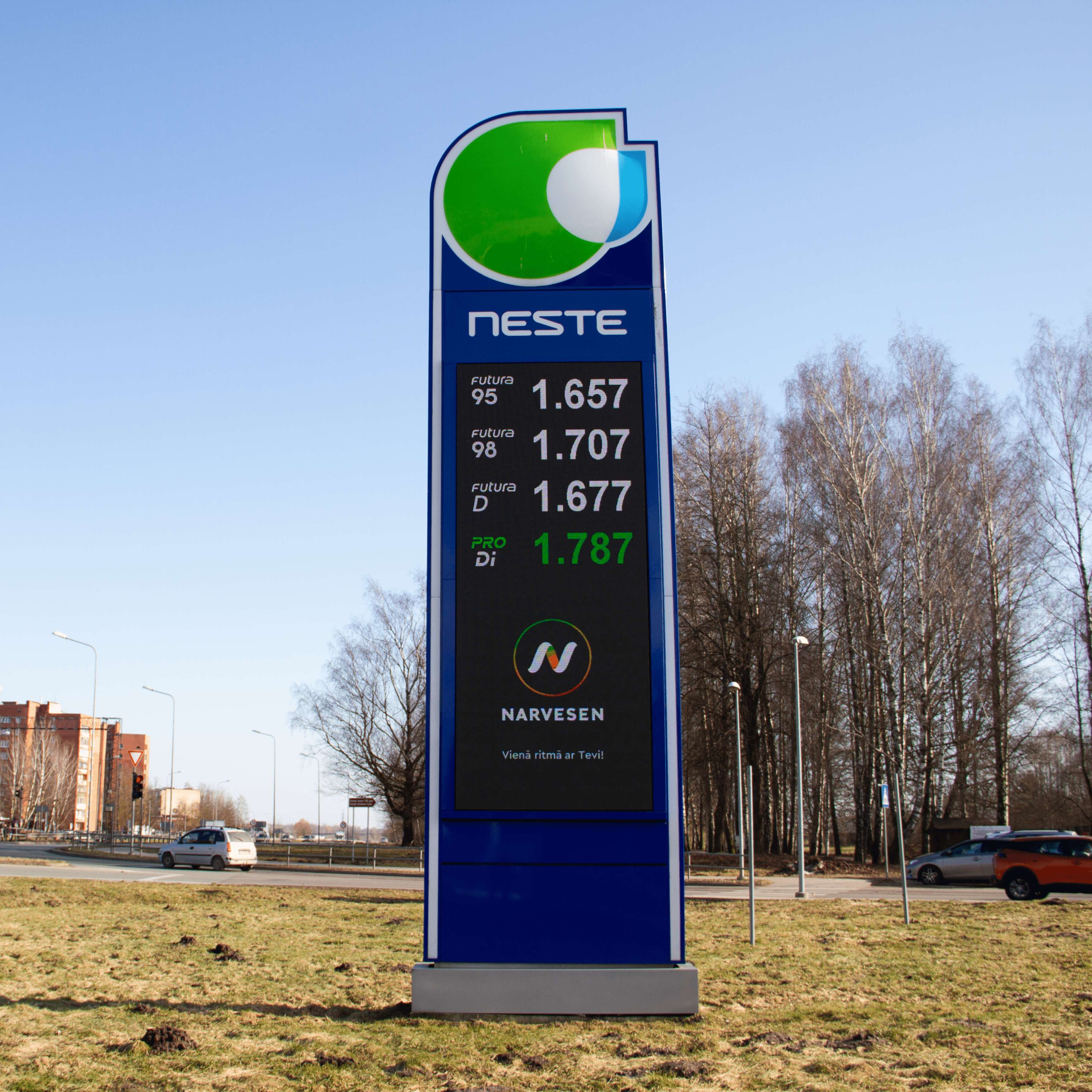 LED Gas Station Pylon M-Size